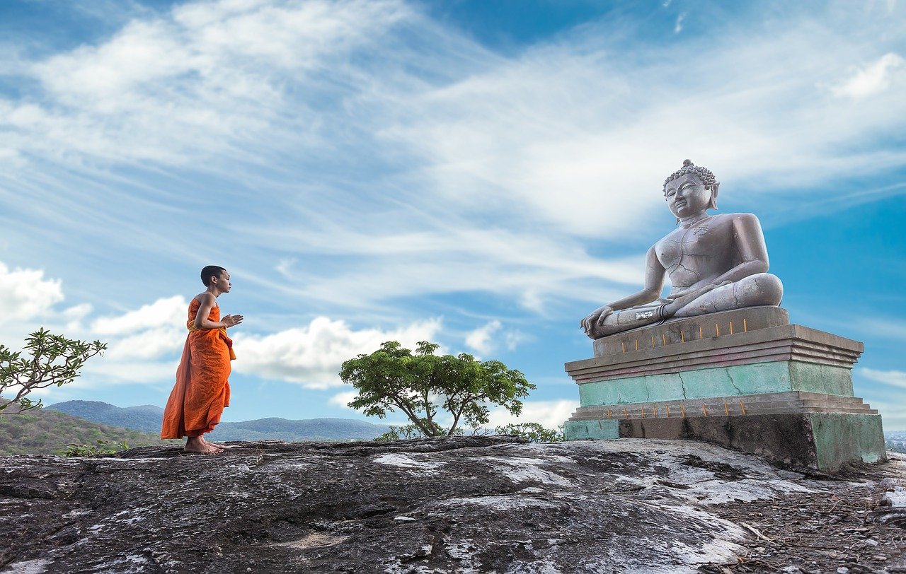 Buddhist Non-canonical Literature: Milindapanha